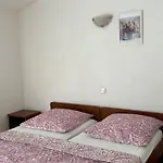 아파트 Simic 트로기르