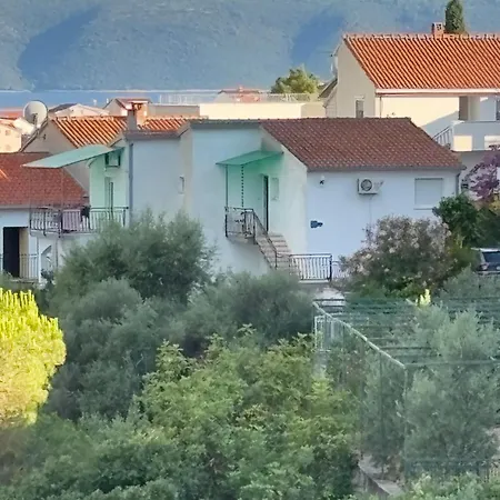 Simic Apartman *