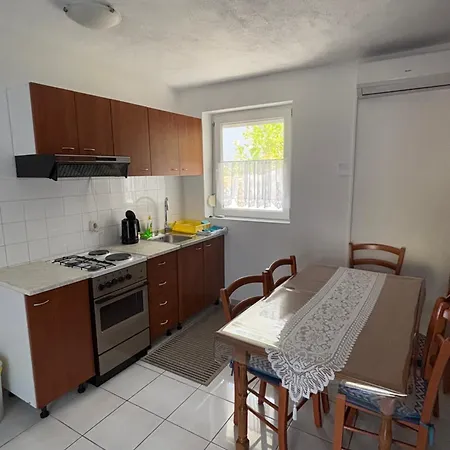 Simic Apartman Trogir