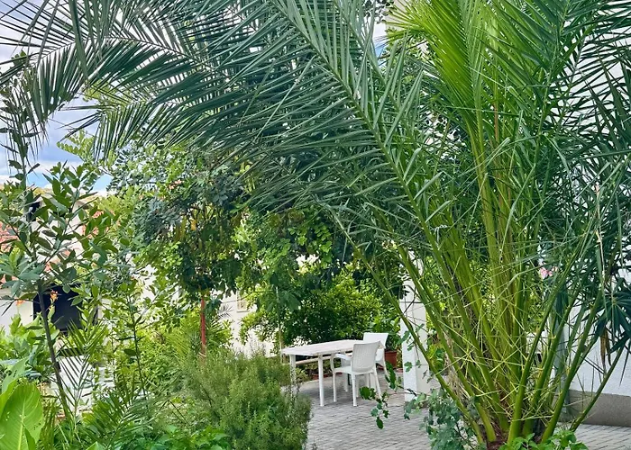 Апартаменти Simic *